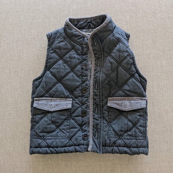 OshKosh Grey Quilted Vest Size 3T - Picture 1 of 5